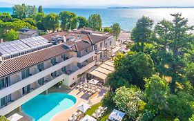 Villa Rosa Hotel Desenzano Desenzano Del Garda 4* Italy